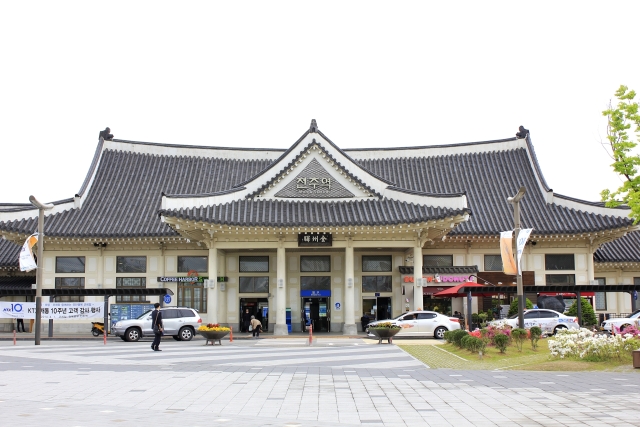전주역